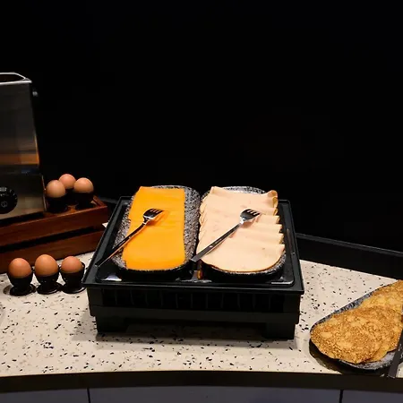 Ibis Styles Opera Lafayette Hotel