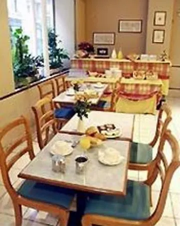 إيبيس ستايلز لافايت أوبرا 3*