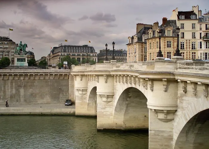 Ibis Styles Opera Lafayette París