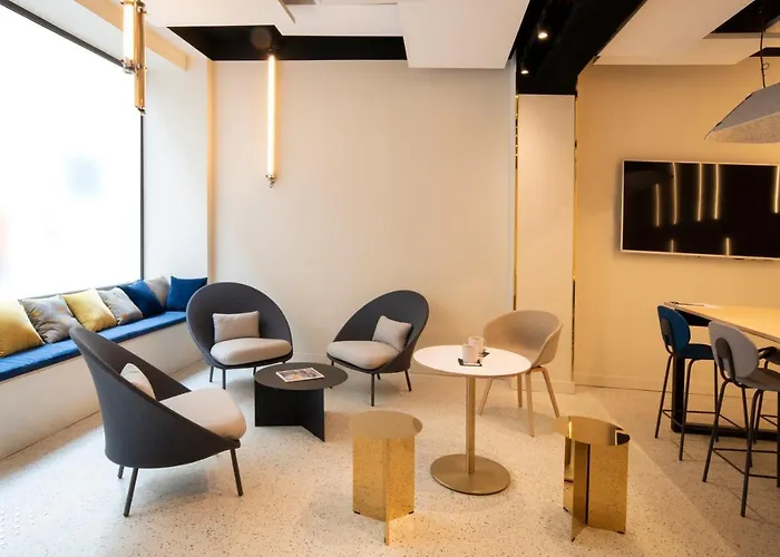 Ibis Styles Opera Lafayette 3*