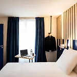 Hotel Ibis Styles Opera Lafayette 3*