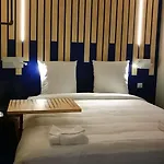 Ibis Styles Opera Lafayette Hotel 3*