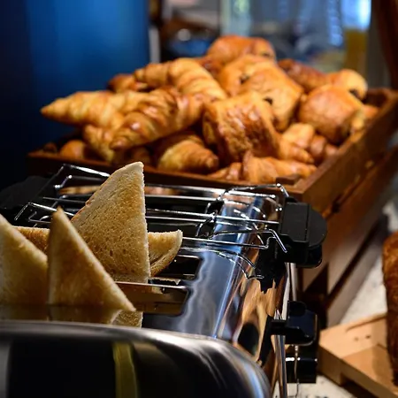 Ibis Styles Opera Lafayette Отель
