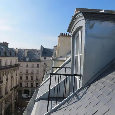 Ibis Styles Opera Lafayette Отель Париж